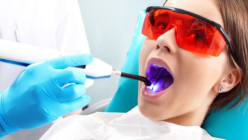 https://aridentistry.ca/wp-content/uploads/2023/03/laser-dentist-clinic-london-ontario.png